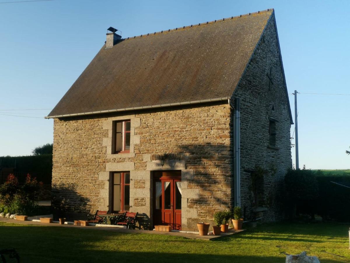 La Loctais Villa Les Portes du Coglais Eksteriør bilde