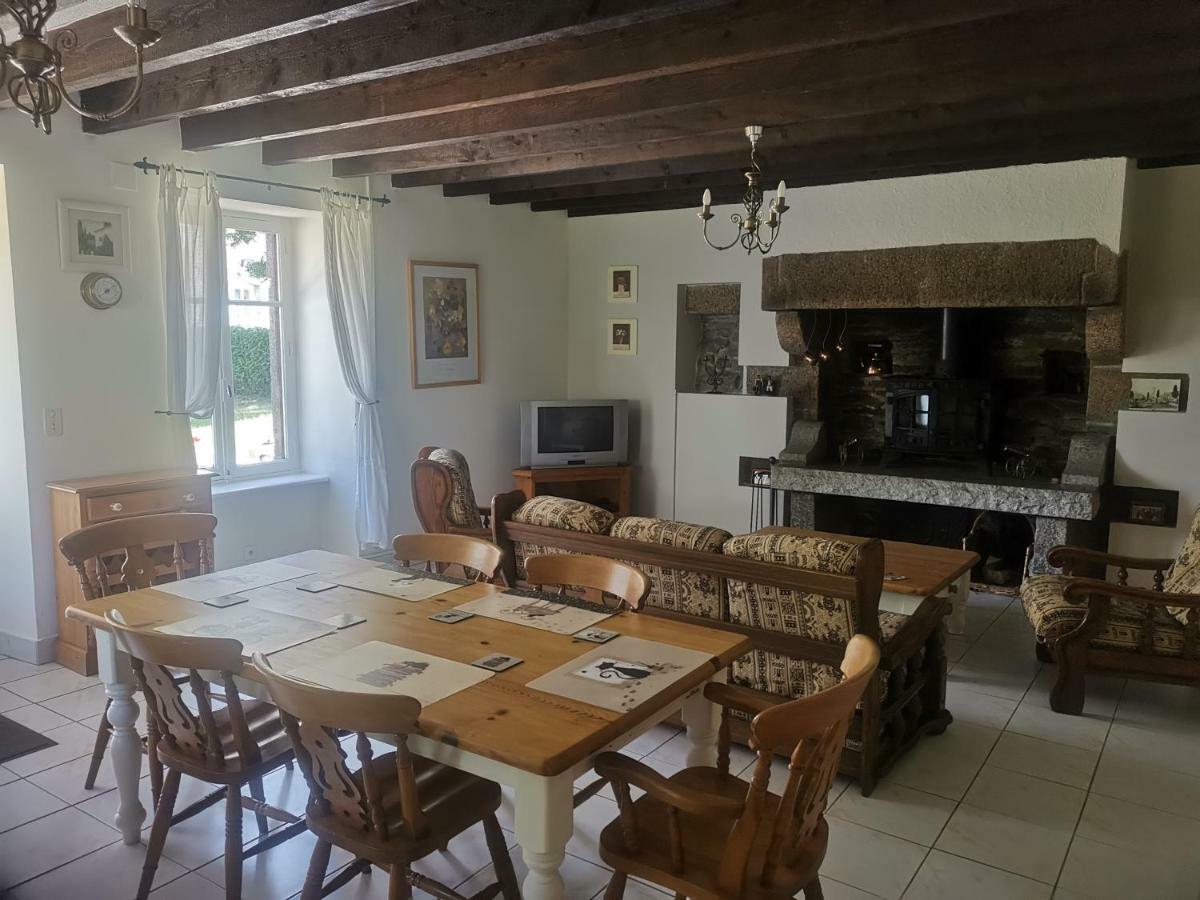 La Loctais Villa Les Portes du Coglais Eksteriør bilde